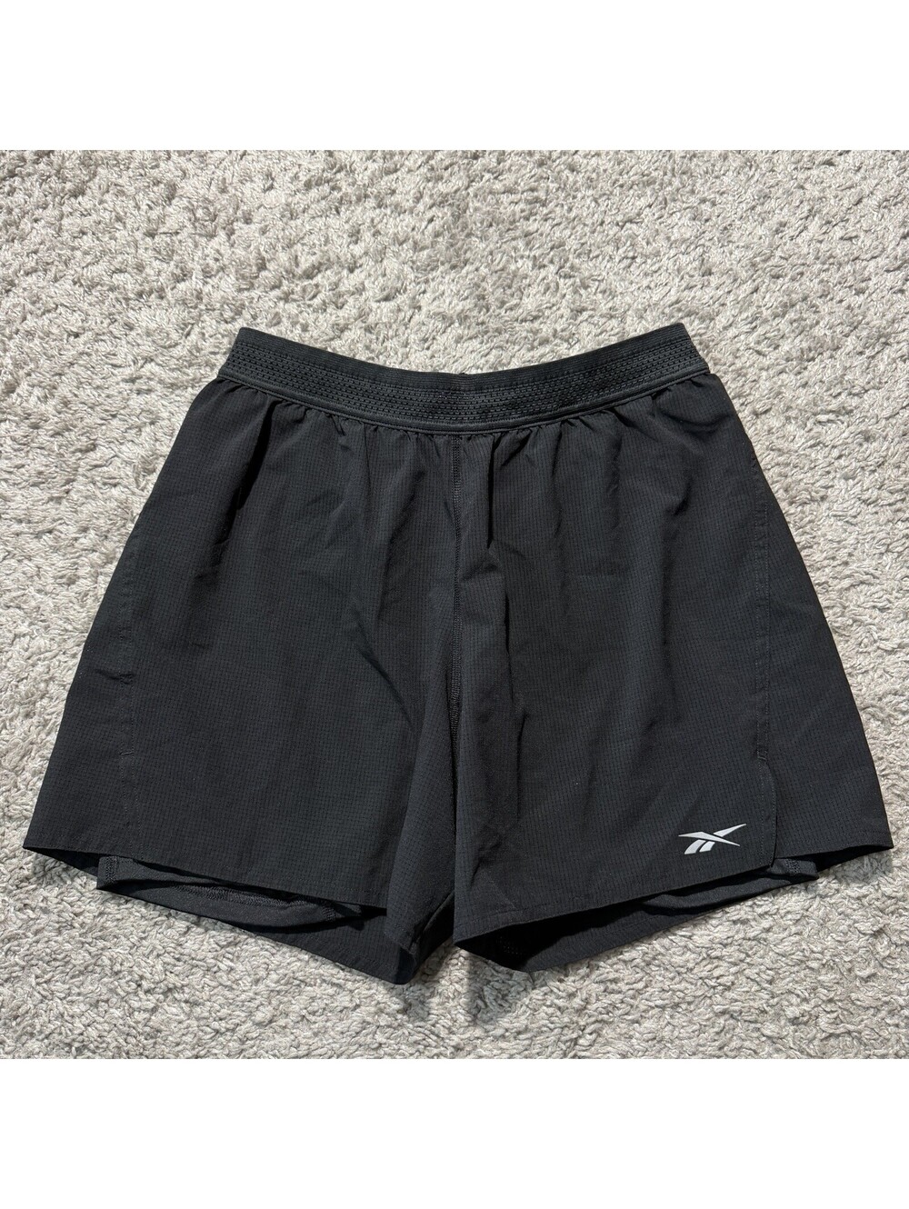 Reebok Men’s Running Shorts 2 in 1 Black Compression Lined Speed Wick Medium EUC